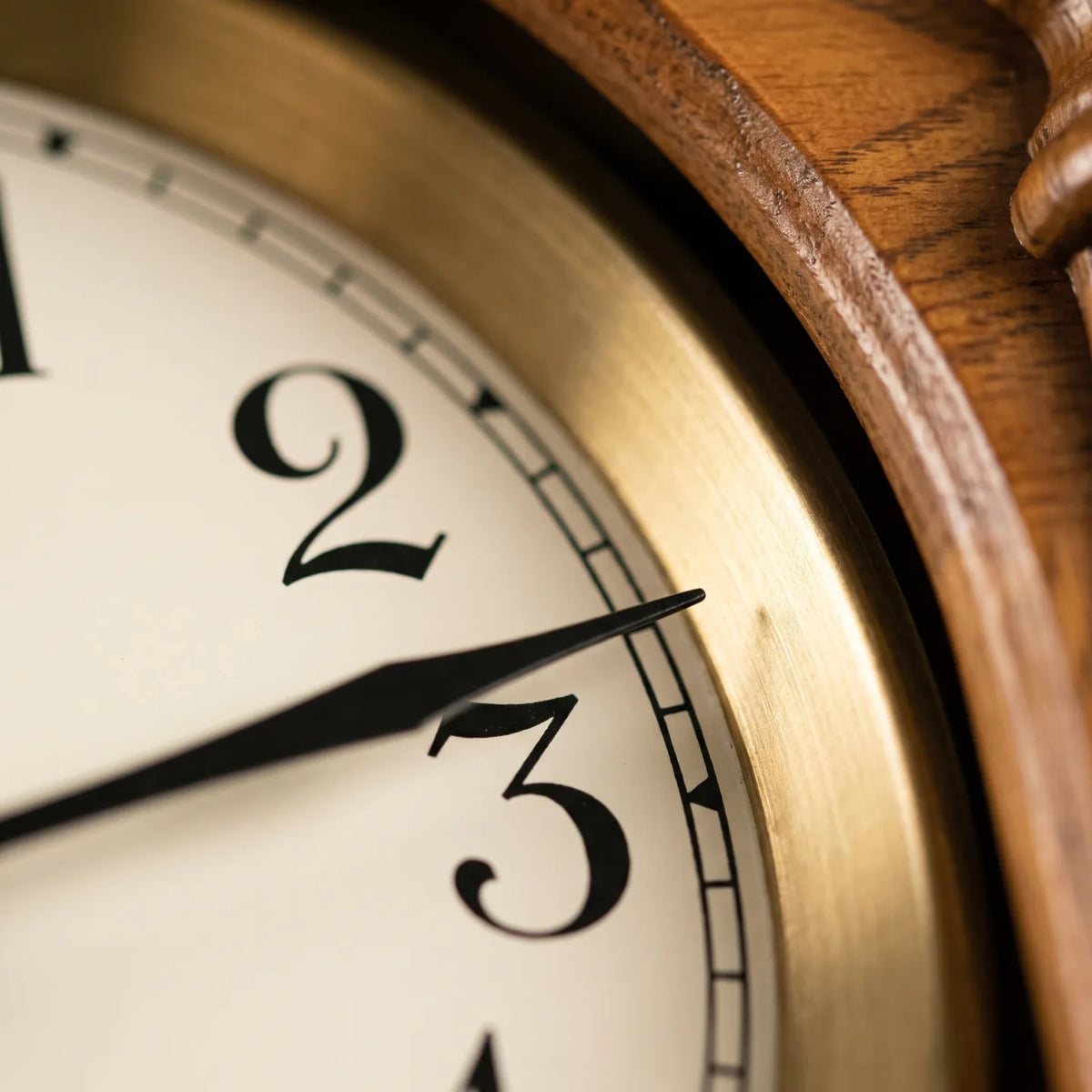 Howard Miller Amanda Wall Clock, macro close-up of the hands and dial
