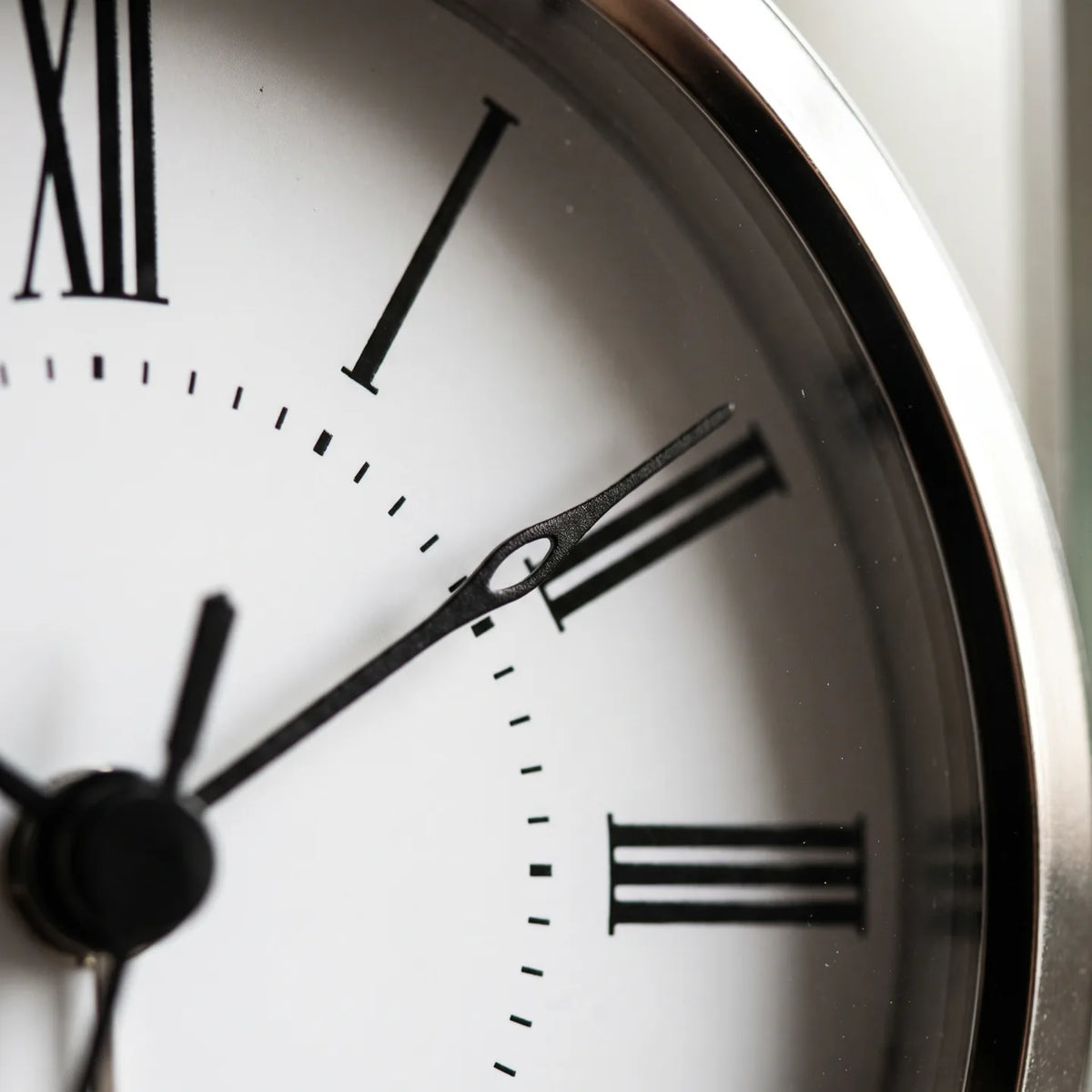 Howard Miller Corsica Tabletop Clock, macro close-up of the hands and dial
