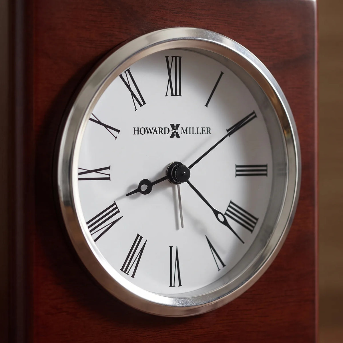 Howard Miller Portrait Caddy II Tabletop Clock, close-up of the dial and finish detail