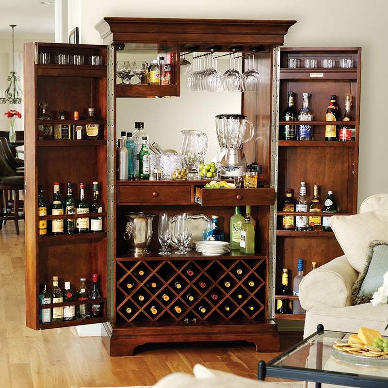 Sonomo II Wine & Bar Cabinet Room